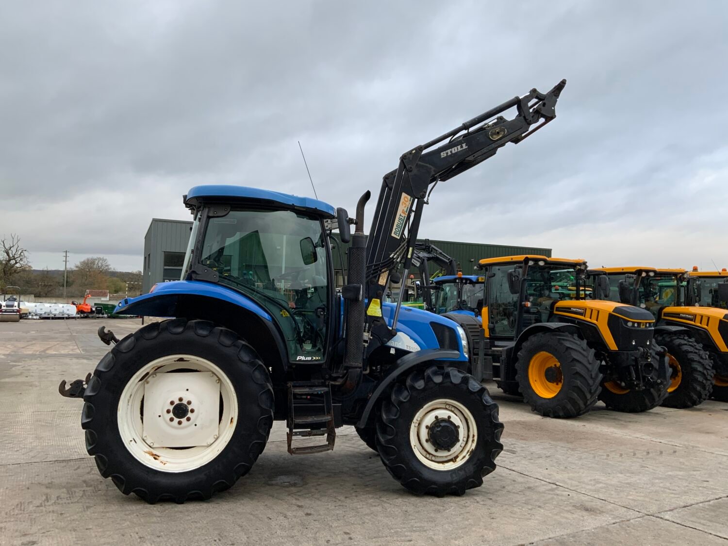 New Holland TS100A Tractor (ST25192) - Image 6