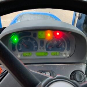 Alternative view of New Holland TS100A Tractor (ST25192)