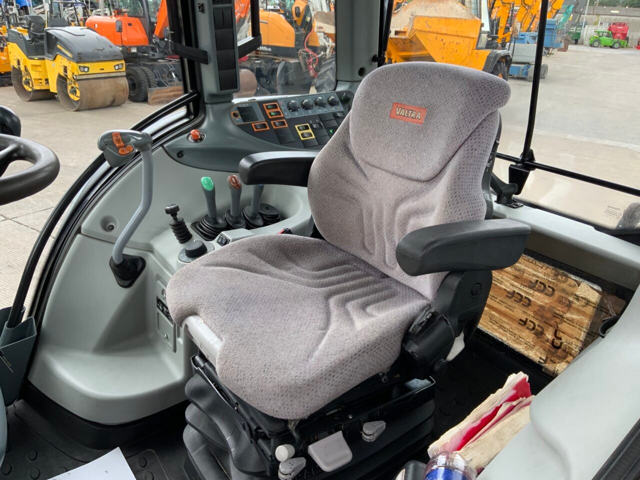 Valtra N103 Hi tech (ST23719) - Image 6
